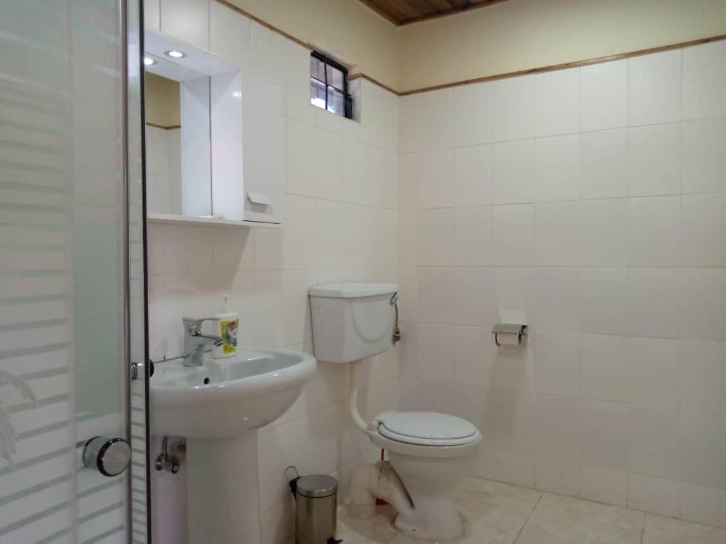 Sonke Ball House Bed & Breakfast Blantyre Exterior photo